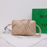 Bottega Veneta BV Cassette Camera Bags Shop Cheap High Quality 1:1 Replica
 Weave