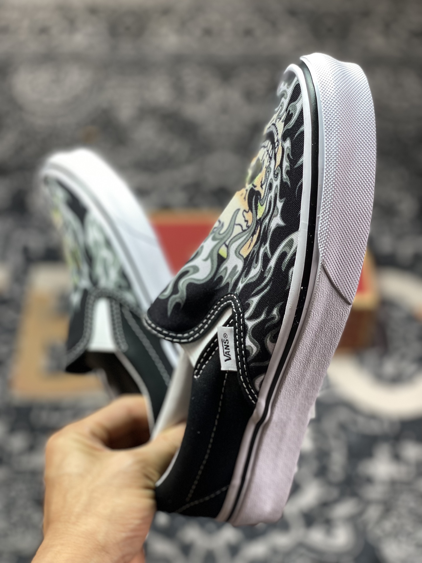 130 Vans Classic Slip-On Flame Skull 朋克摇滚火焰骷髅头懒人套