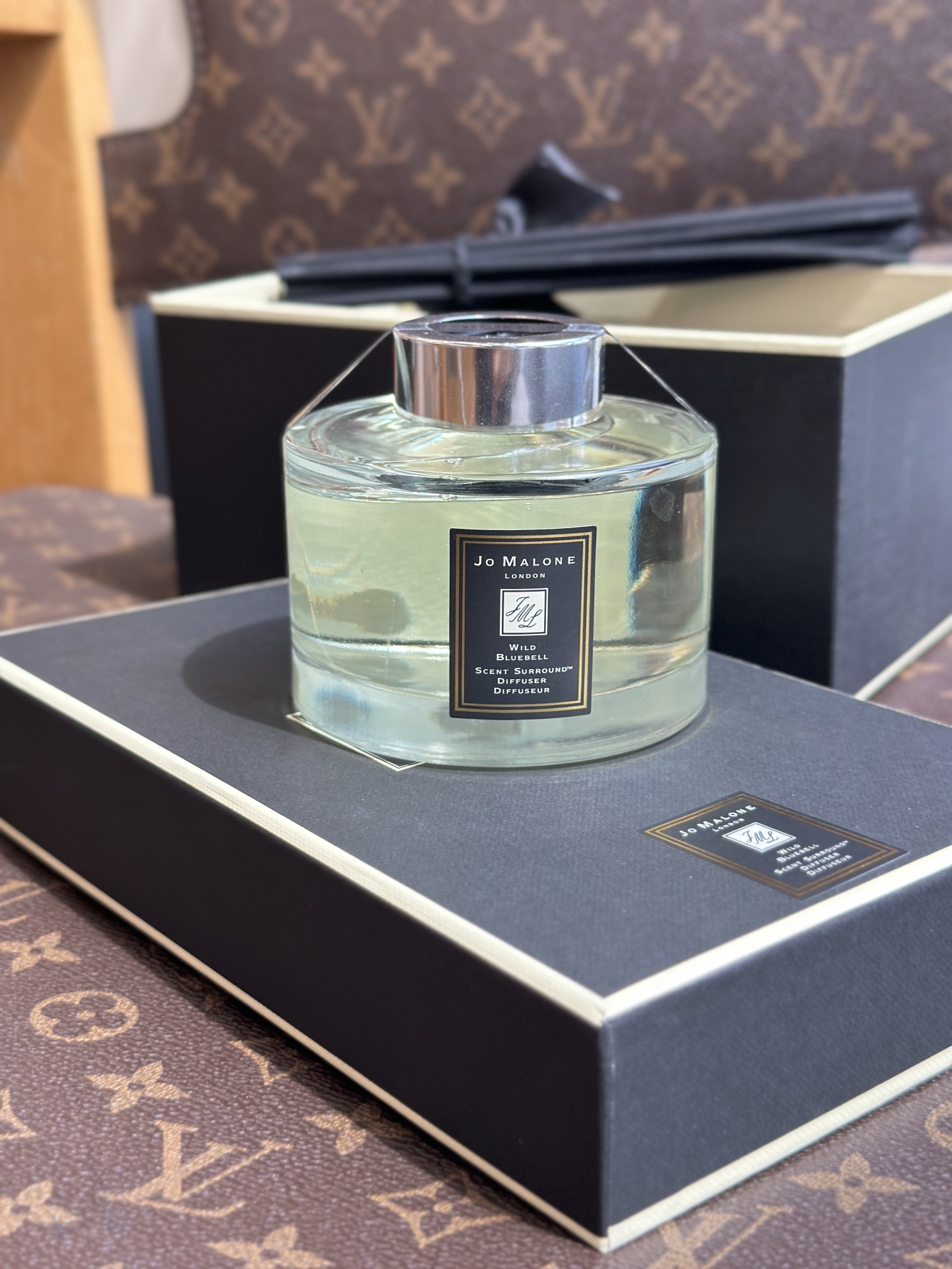 路易威登 Louis Vuitton 高定典藏典雅居所生活方式奢华家居家纺四件套摆件 #642AFA82 2