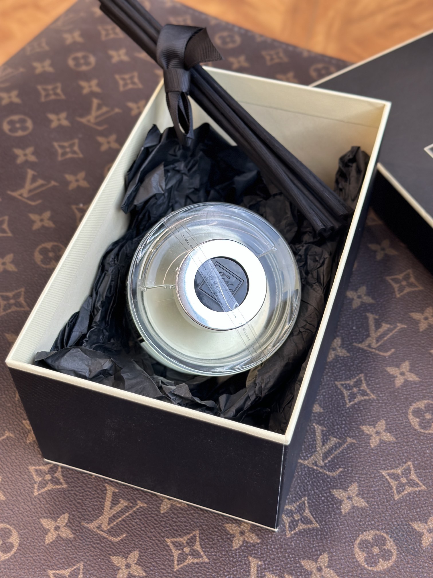 路易威登 Louis Vuitton 高定典藏典雅居所生活方式奢华家居家纺四件套摆件 #32628DA8 5