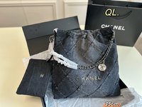 Chanel Sacs À Bandoulière & À Épaule Noir Couleur rose Argent La chaîne