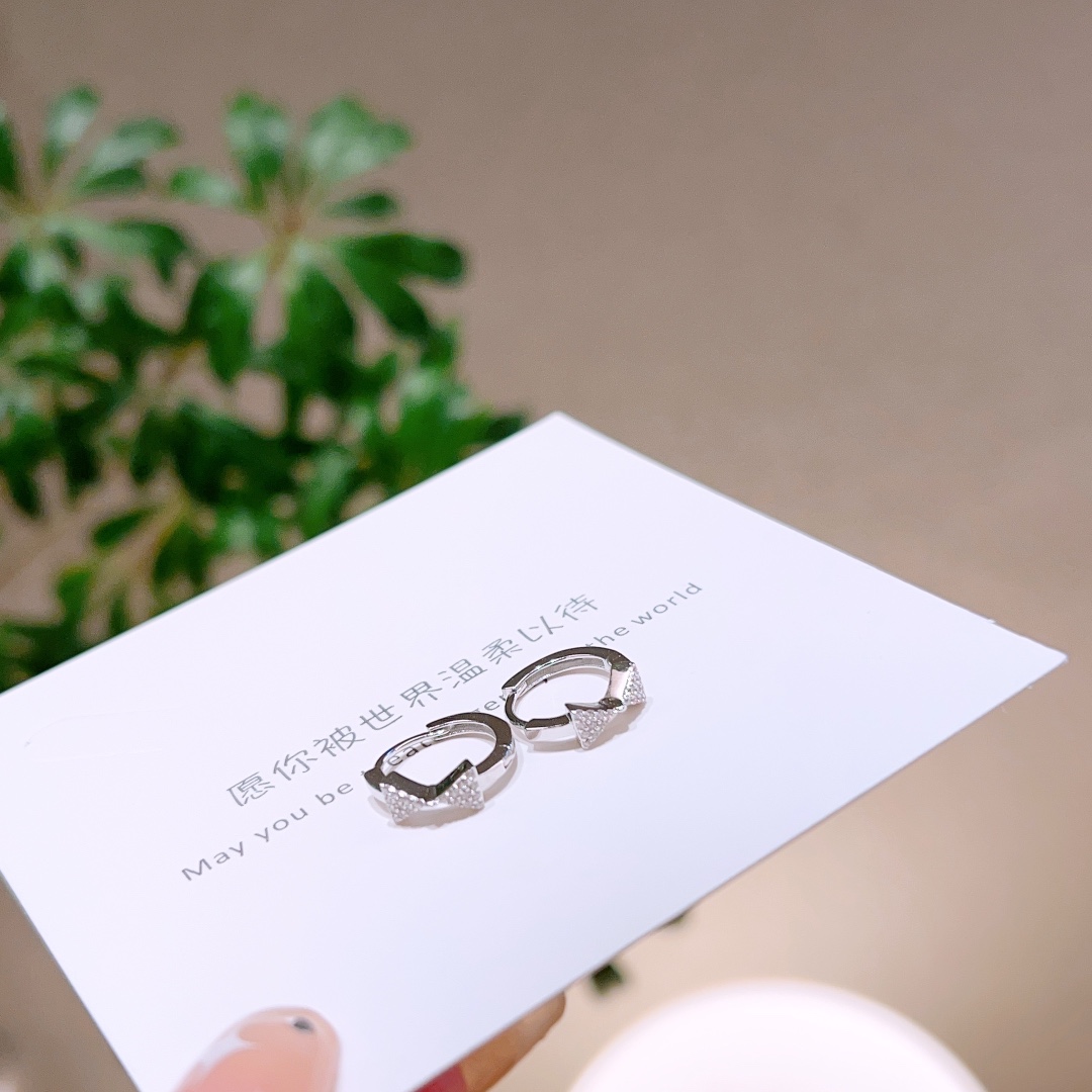 Feinsilber Ohrringe Ätherisch Arbeitsplatz Gold