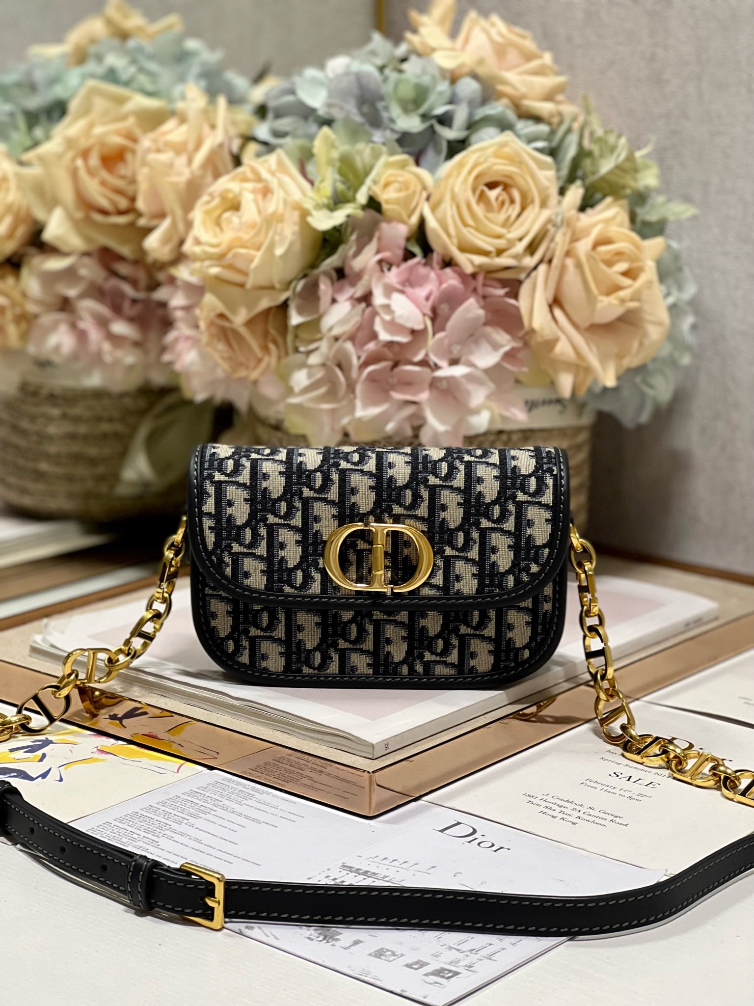 Dior Luxury Designer Handbag Shoulder Bag in fine calfskin 2