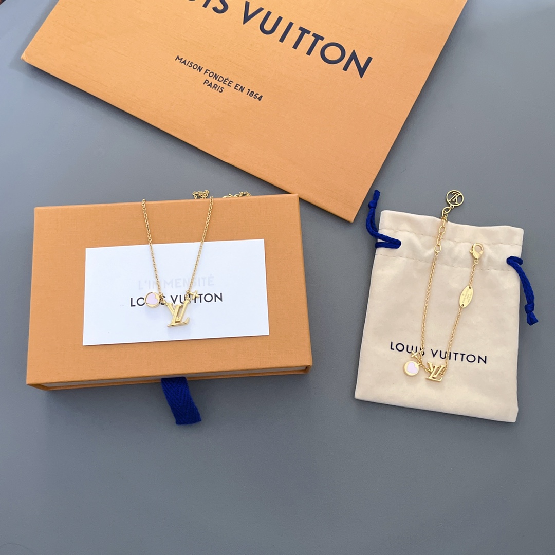 【Pulsera/collar LV verde y corazón rosa de San Valentín】Pendientes de Louis Vuitton 😍 Edición limitada de San Valentín…