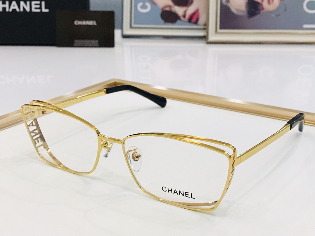 CHANEL香奈儿镂空镜框女士太阳眼镜