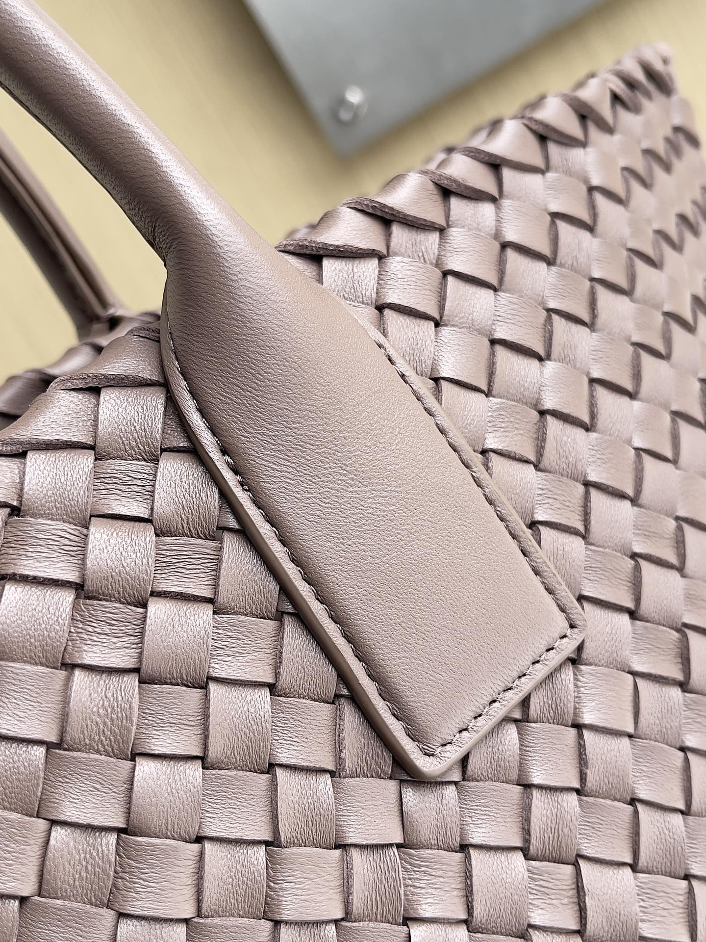 Bottega Veneta Hand-woven lambskin inside and out
