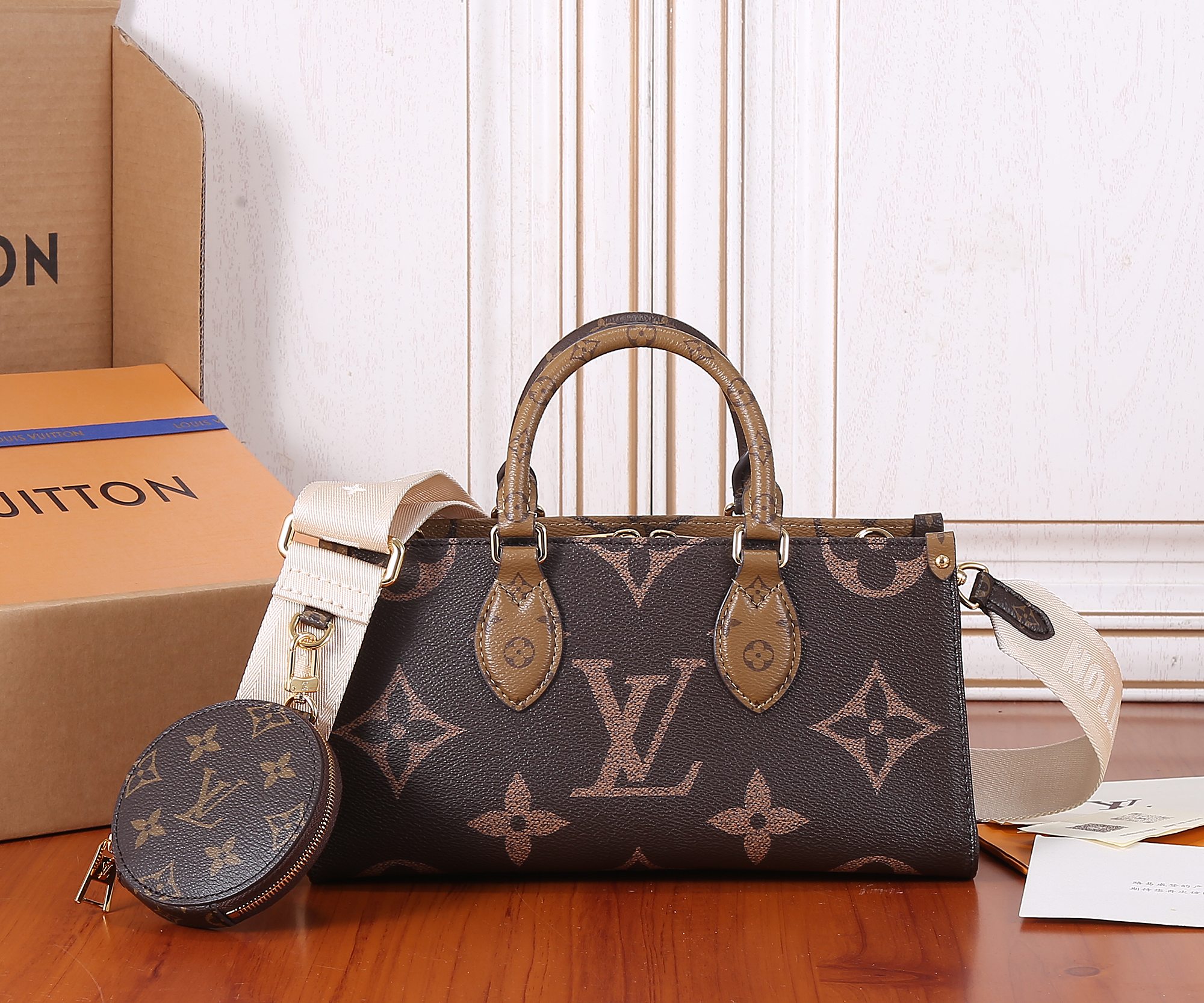 【Chip dinámico 163C01】Pedido original superior, desarrollo genuino✨‼ ️Este bolso tote OnTheGo combina lienzo Giant Mono…