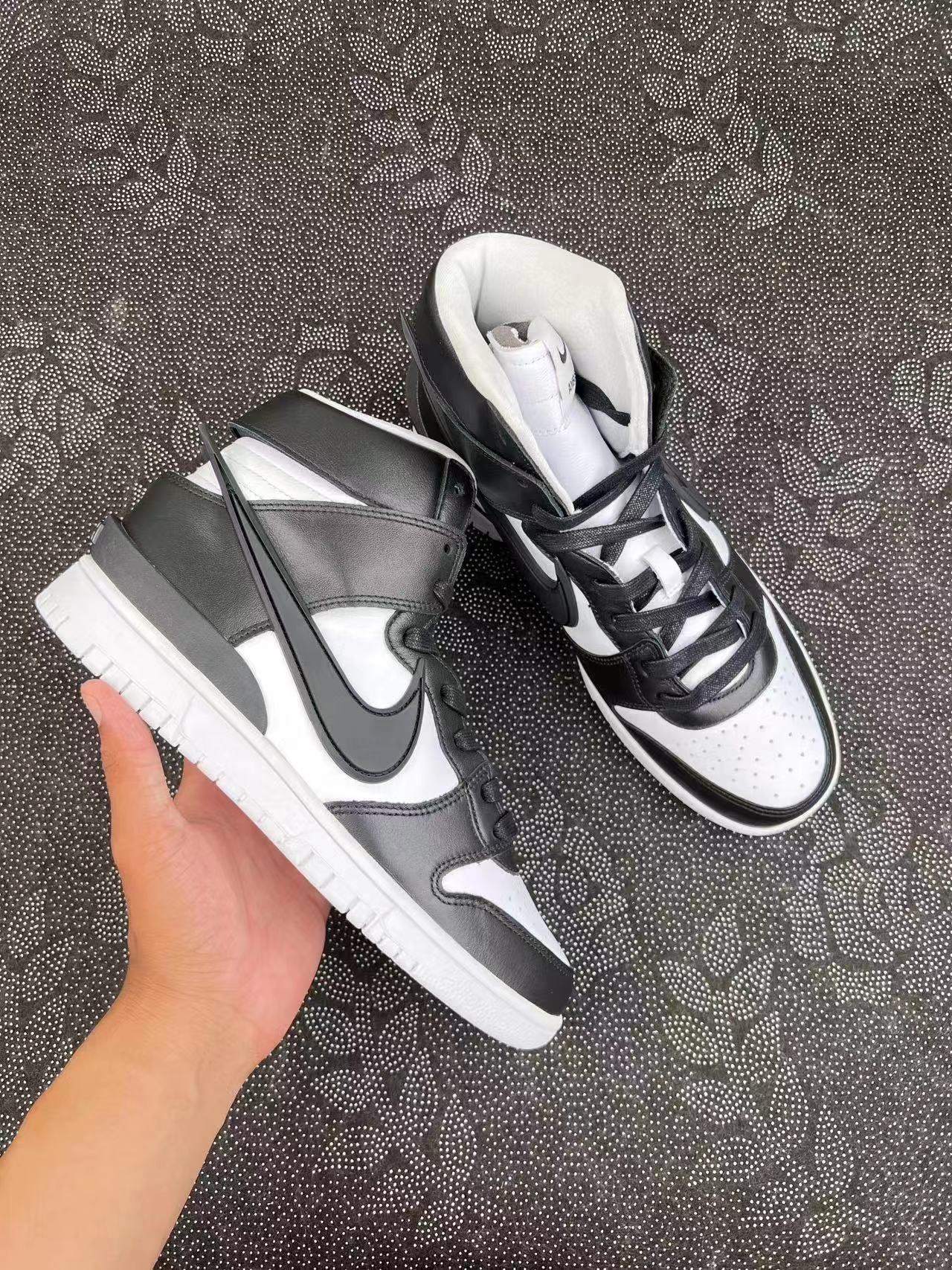 ? AMBUSH x Nike Dunk High Black 防滑耐磨 高帮板鞋 黑白配色?