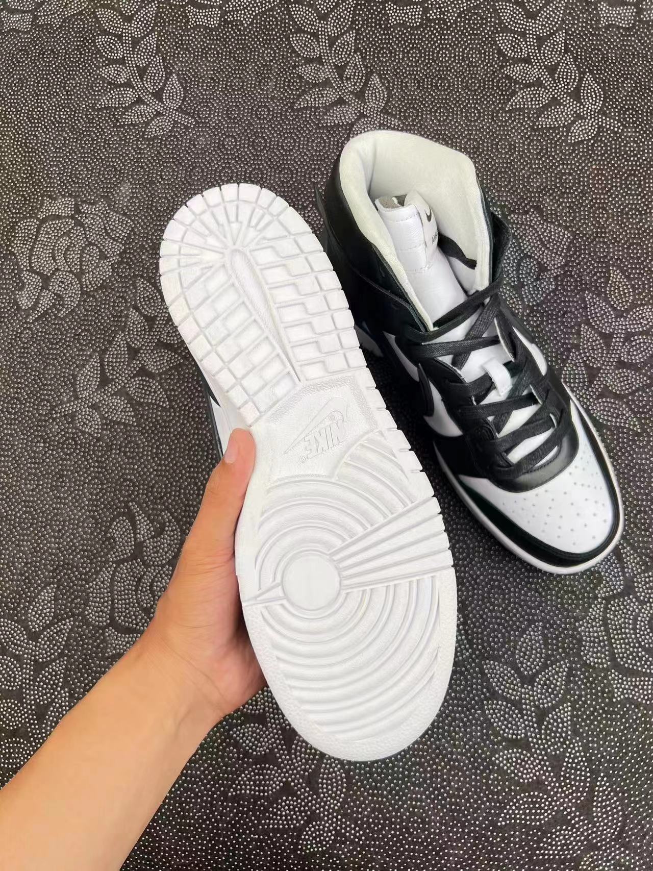 ? AMBUSH x Nike Dunk High Black 防滑耐磨 高帮板鞋 黑白配色?