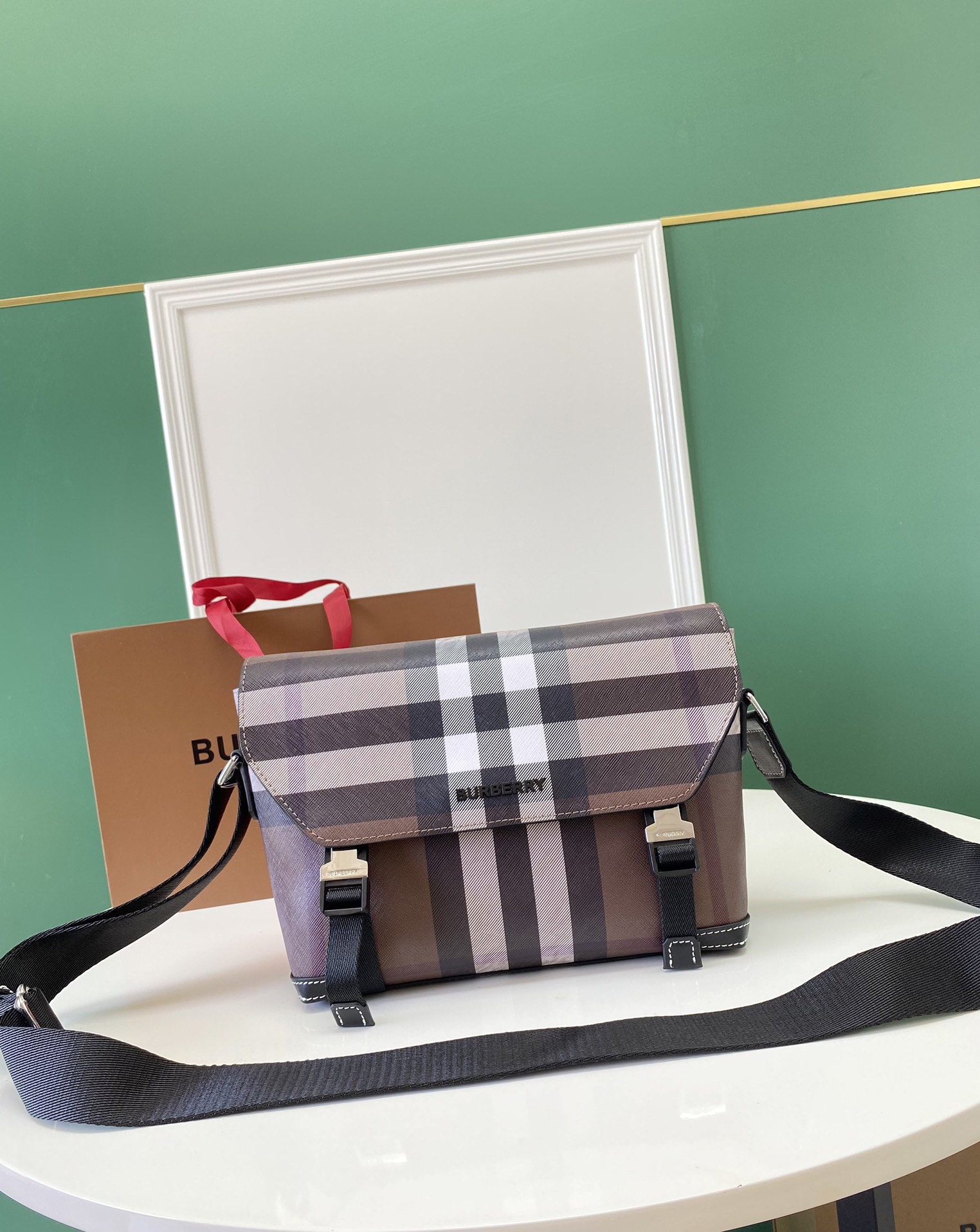 Burberry Einwandfrei
 Messenger-Taschen Braun