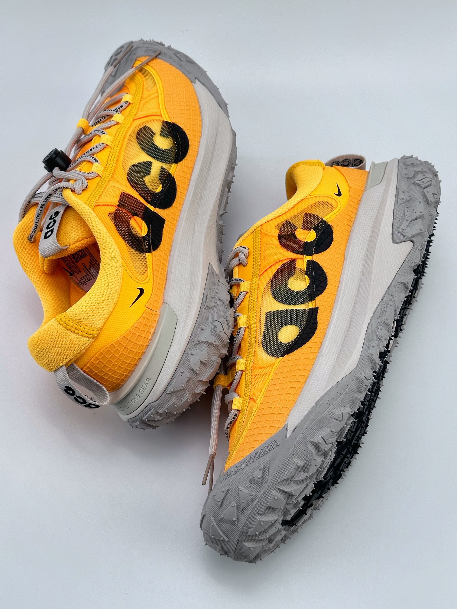 NK ACG MOUNTAIN FLY 2 LOW 外户登山列系越跑低帮休闲动运徒步鞋 DV7903-800