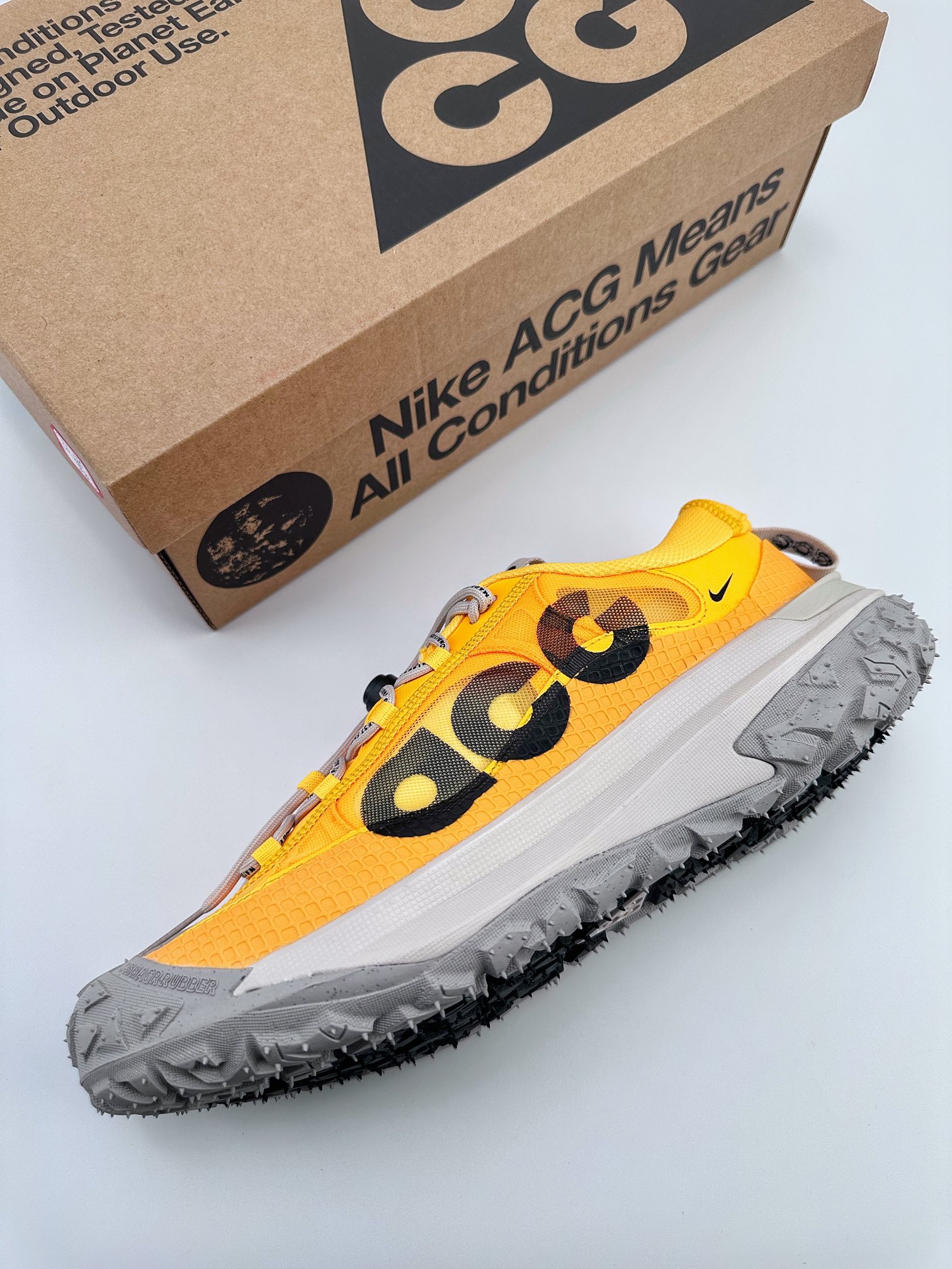 NK ACG MOUNTAIN FLY 2 LOW 外户登山列系越跑低帮休闲动运徒步鞋 DV7903-800