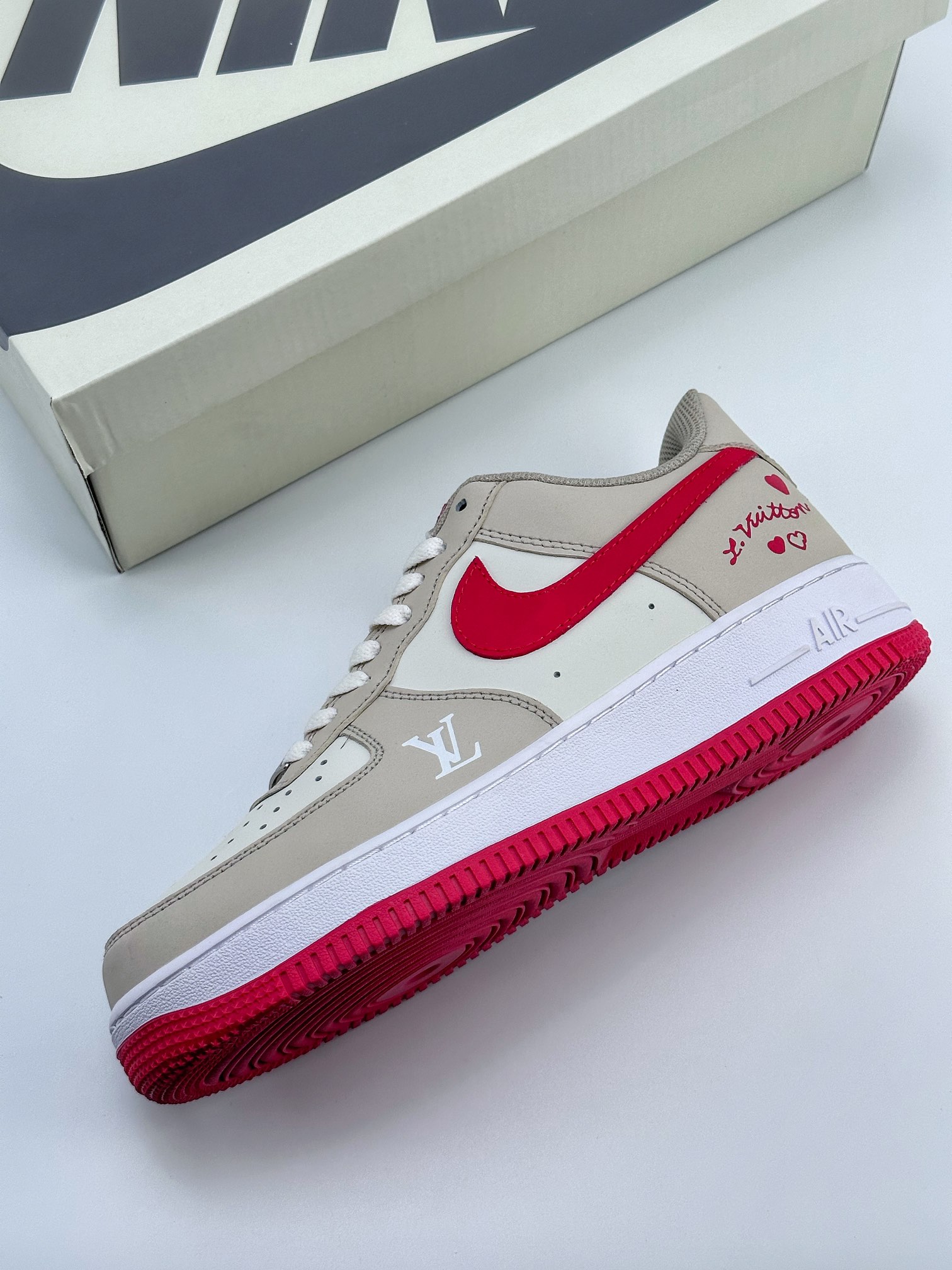 Nike Air Force 1 Low 07 x Louis Vuitton Beige Red BS9055-722