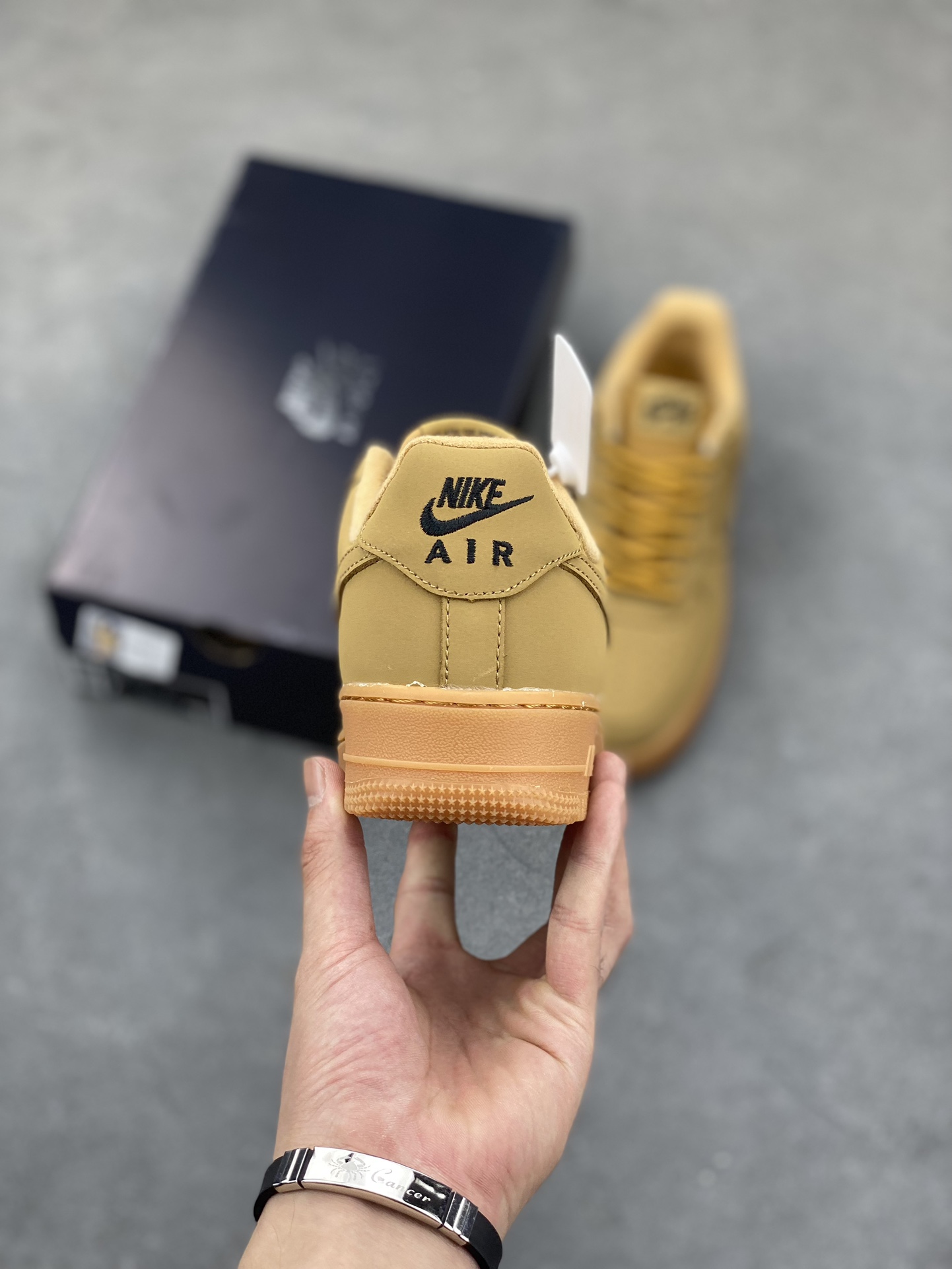 Nike Air Force 1 Low Wheat Casual Shoes - Stylish and Comfortable Sneakers 5 i1692217600 174 3