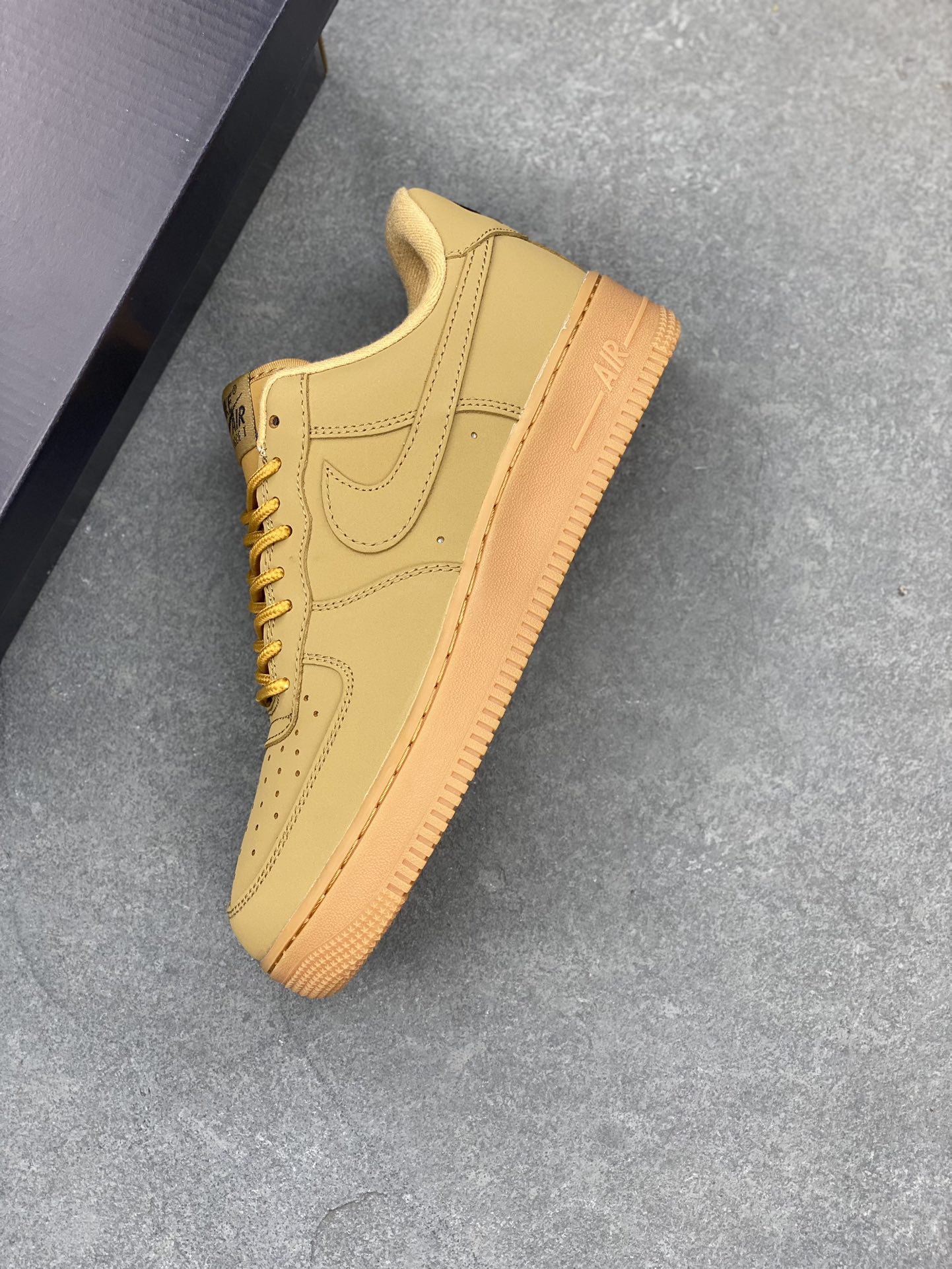 Nike Air Force 1 Low Wheat Casual Shoes - Stylish and Comfortable Sneakers 8 i1692217600 8530 6