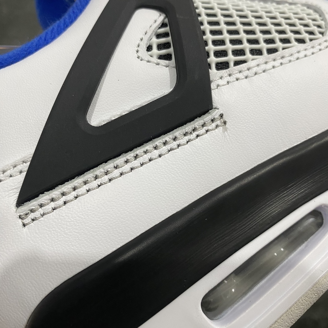 图片[6]-【老DT版】Air Jordan AJ4 Retro 赛车蓝 308497-117n老牌AJ大厂出品 原纸板楦头开发原厂特供皮料加持 确保原汁原味 完美呈现四代版型n一比一鞋头弧度高度鞋身弧度 数据细节工艺流程均保持原鞋一致n皮料切割菱角分明 不变形无多余毛边 柔软性质感一致于原鞋原厂织唛标 原厂飞人电绣工艺 后跟定型进口港宝加持 自然饱满 全鞋荧光划线卡点 追求极致完美 每一双都是工艺品 多重QC质检 超越公司货的品控标准 实实在在的免检产品  尺码：40 40.5 41 42 42.5 43 44 44.5 45 46 47.5-莆田鞋批发中心