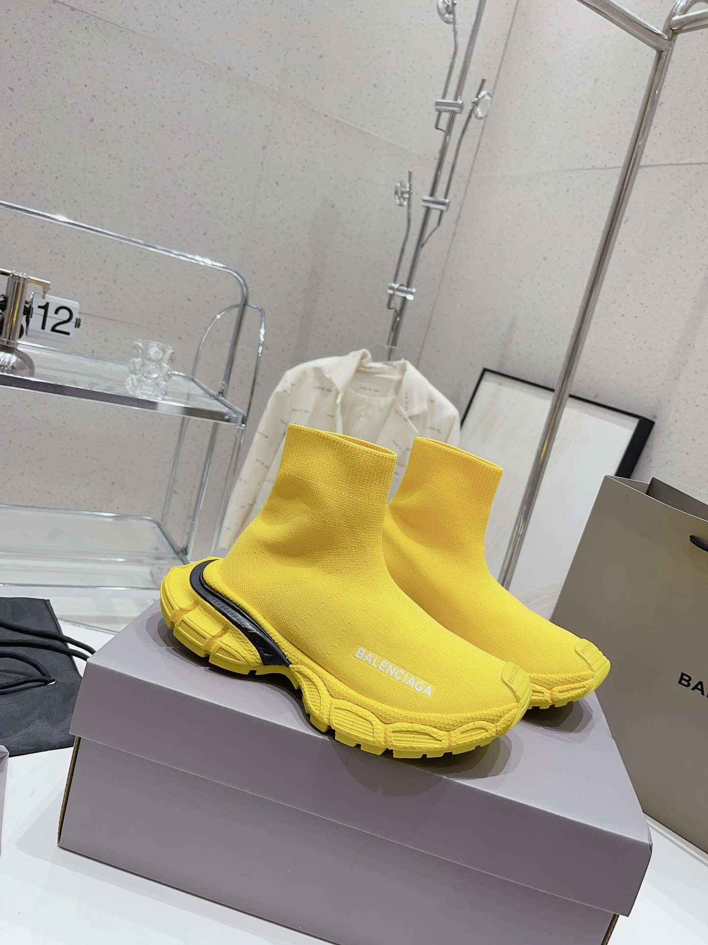 BALENCIAGA巴黎世家新款新款