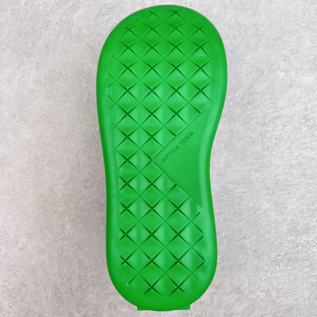 图片[9]-Bottega Veneta Jumbo BV葆蝶家2023最新款大头鞋帆布鞋情侣款 鞋面原版尼龙帆布 值得一提的是鞋底花费一个月开模反复测试过的丝膜大底做到几乎完美 TPU大底+水台 全新𝐙𝐏一致全套包装 Size 35 36 37 38 39 40 41 42 43 44 45-选品中心