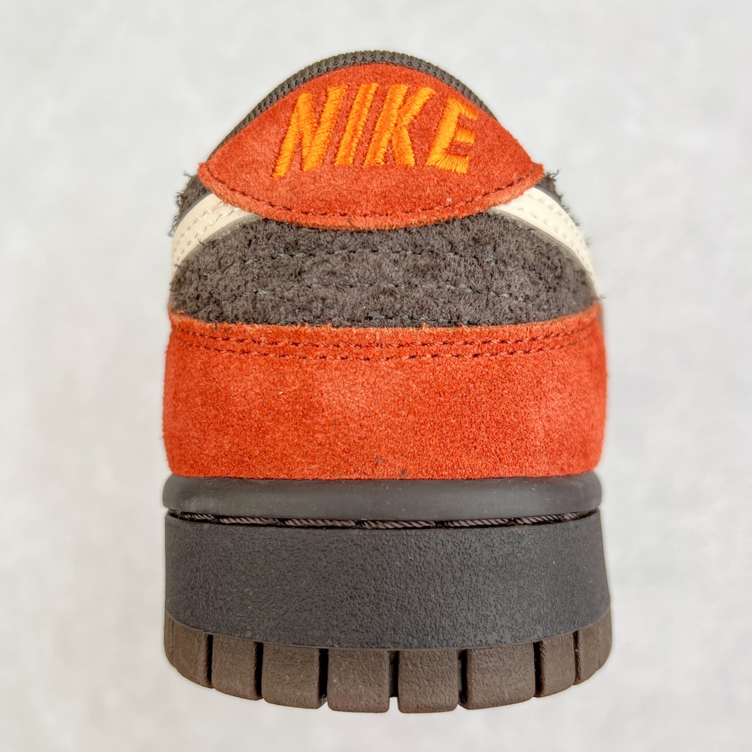 图片[8]-＃AY/GZ纯原福利 NK DUNK SB Low 小熊猫黑棕 FV0395-200 独家原厂航空铝磨具打磨大底 鞋头坡度极致还原 原盒原配 圈内天花板工艺 原厂冲刀 超高清洁度 全鞋零毛边皮料切割 全套原楦原模倾力打造完美版型 采用原厂百宏鞋带以及原厂百宏织唛舌标 内标可供原厂几率过验 原厂中底布黄色点胶 原厂中底布拉帮走线遵循公司 尺码对应库存‼️-选品中心