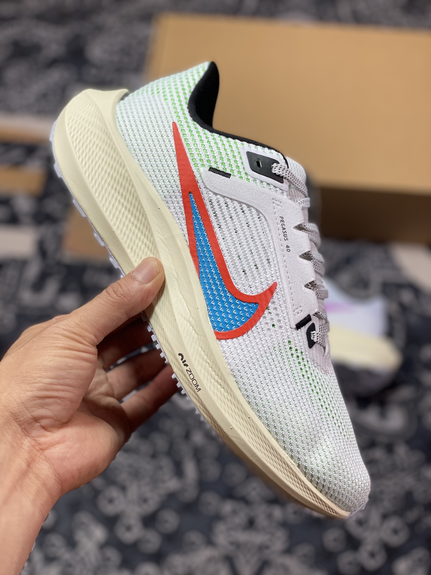 Air Zoom Pegasus 40 Colored Mandarin Duck FB7179-001