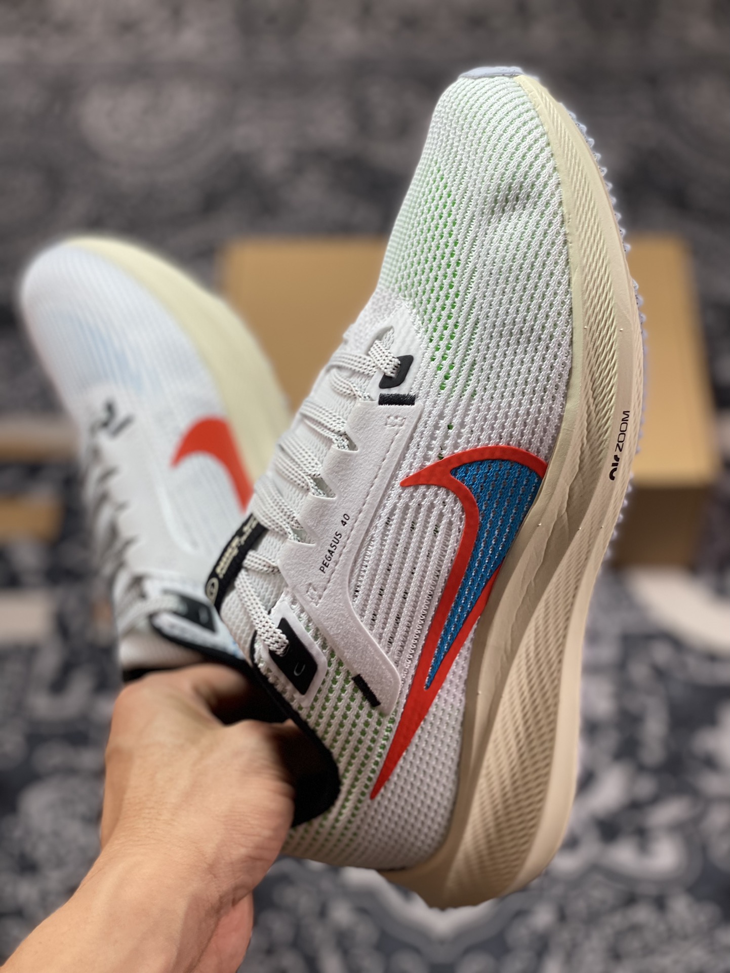 Air Zoom Pegasus 40 Colored Mandarin Duck FB7179-001