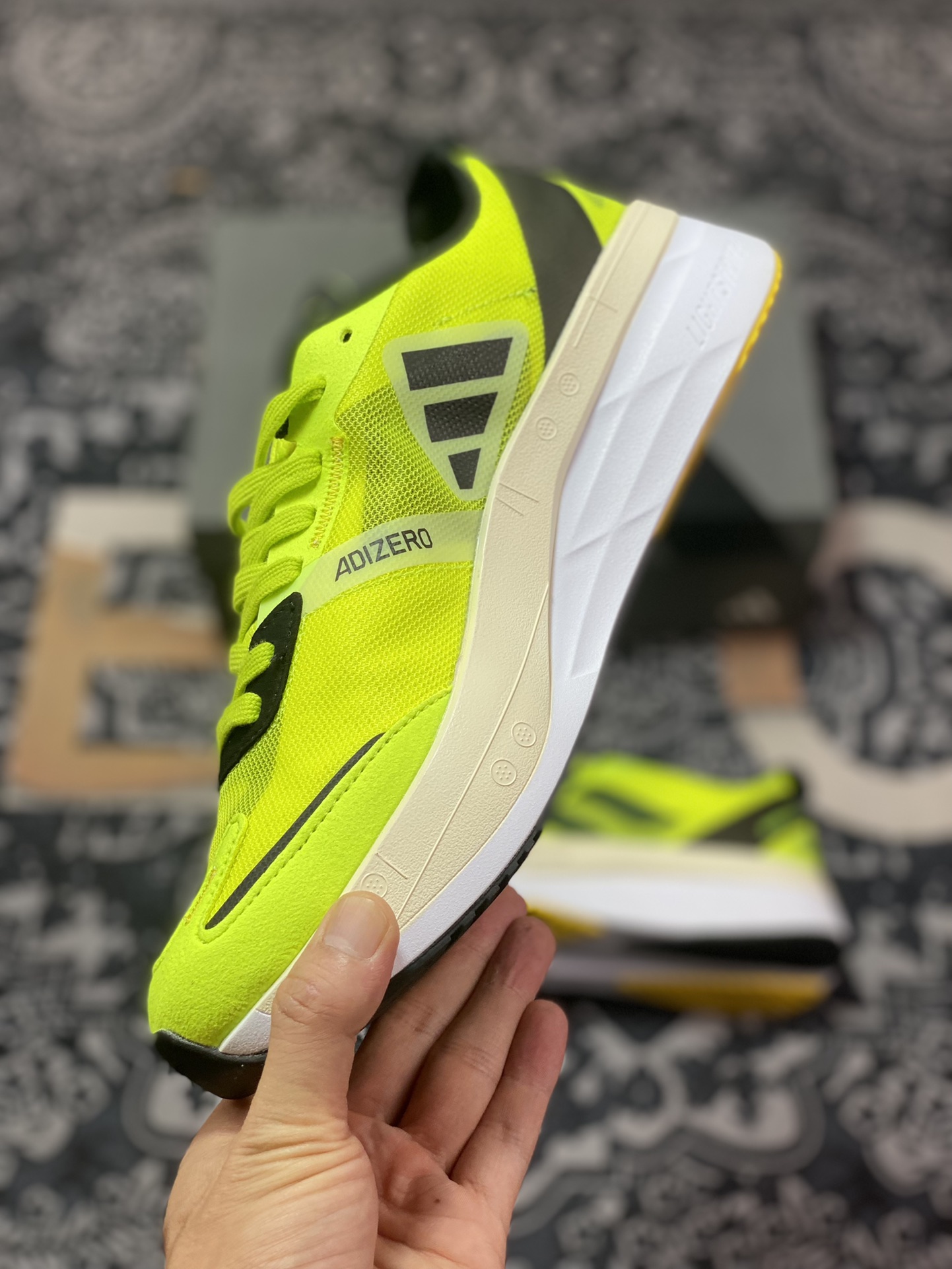 Adidas Adizero Boston 11 Boston 11 series low-top running shoes ”Mesh fluorescent yellow and black” GX6650