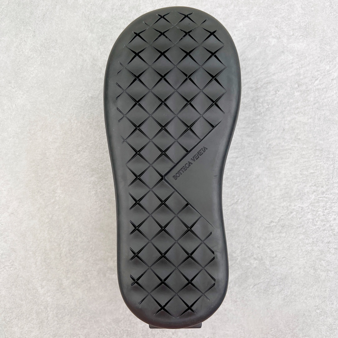图片[9]-Bottega Veneta Jumbo BV葆蝶家2023最新款大头鞋帆布鞋情侣款 鞋面原版尼龙帆布 值得一提的是鞋底花费一个月开模反复测试过的丝膜大底做到几乎完美 TPU大底+水台 全新𝐙𝐏一致全套包装 Size 35 36 37 38 39 40 41 42 43 44 45-选品中心