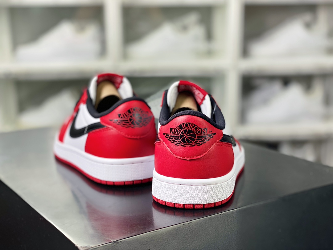 Air Jordan 1 Low OG ”Chicago” AJ1 Jordan first generation low-top classic basketball shoes ”Bulls Chicago white red black” 705329-600