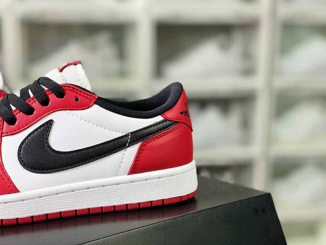 Air Jordan 1 Low OG ”Chicago” AJ1 Jordan first generation low-top classic basketball shoes ”Bulls Chicago white red black” 705329-600