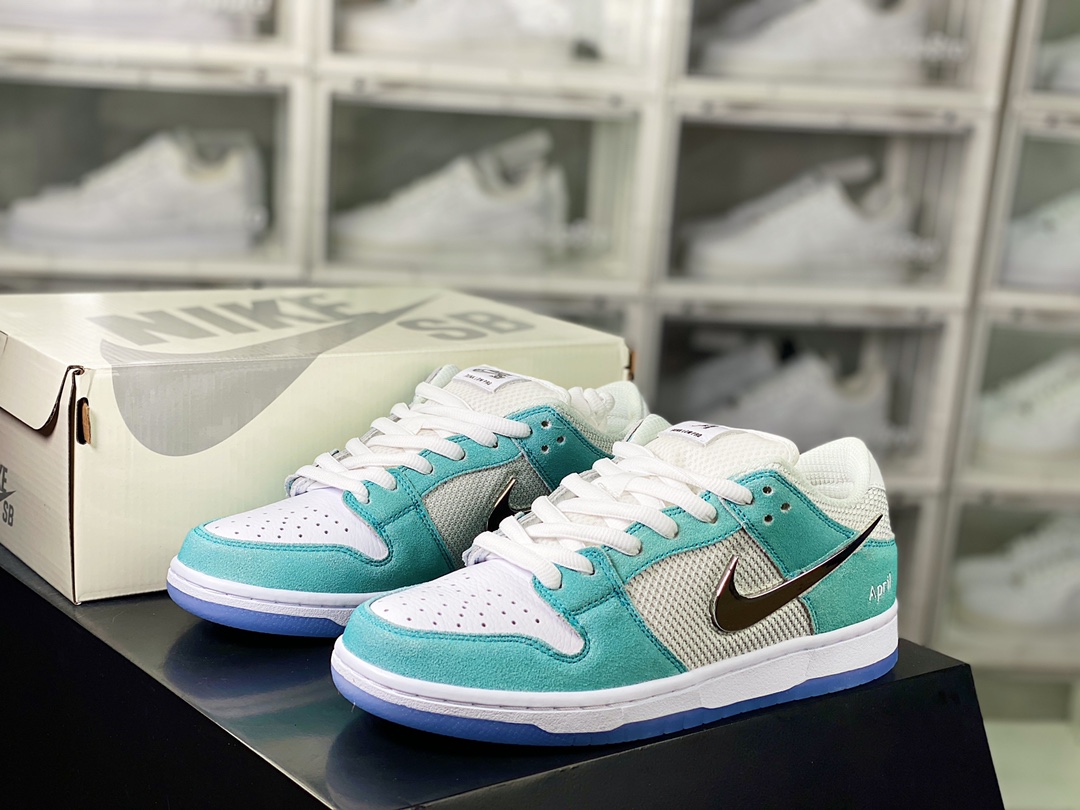April Skateboards x 【Nike】 SB Dunk Low Pro”April”扣篮系列板鞋“联名薄荷绿玫瑰金属银钩”FD2562-400