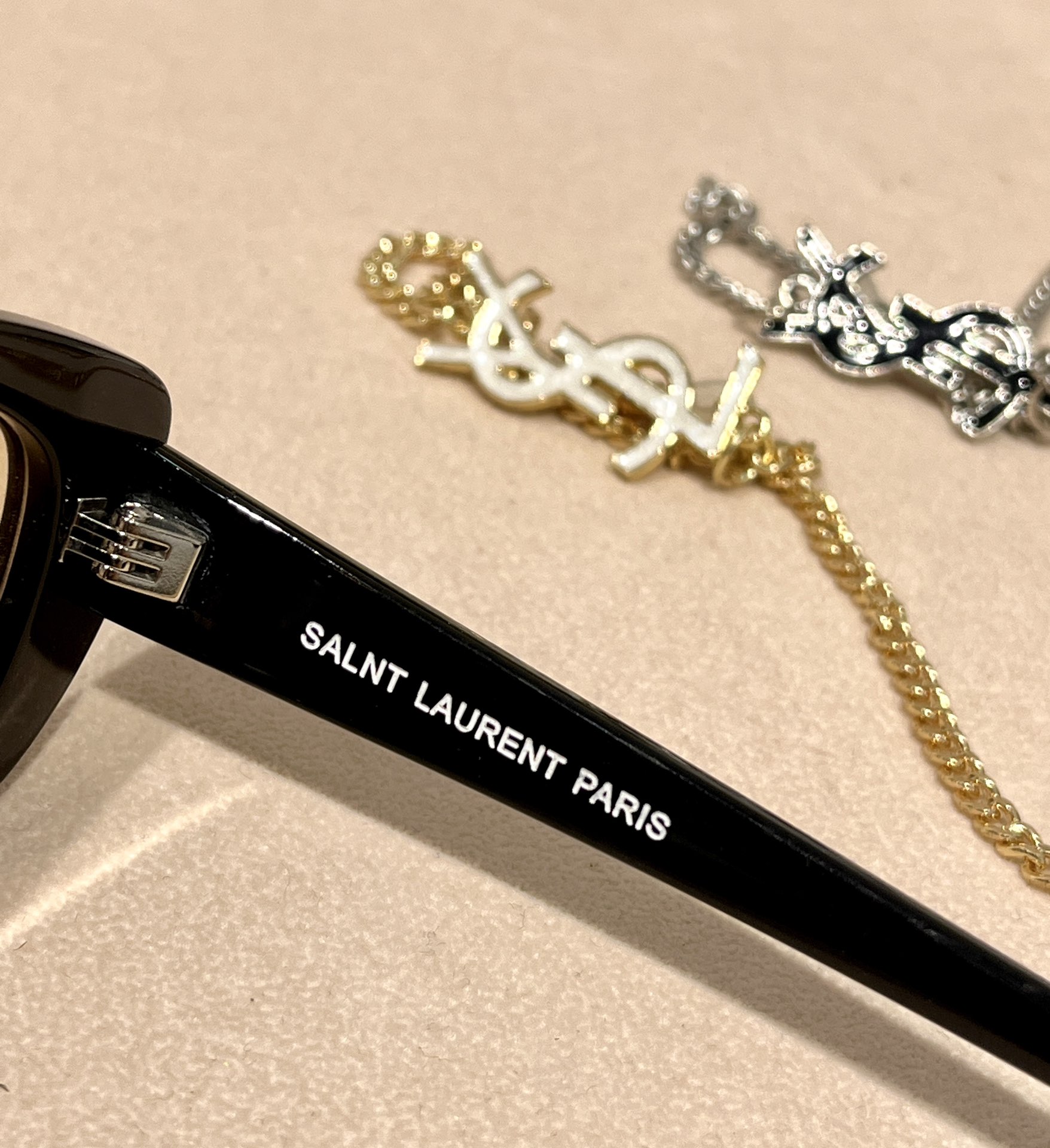  非市面流通货⚠️
SAINT LAURENT 
SL316
Size53口19-145💕
