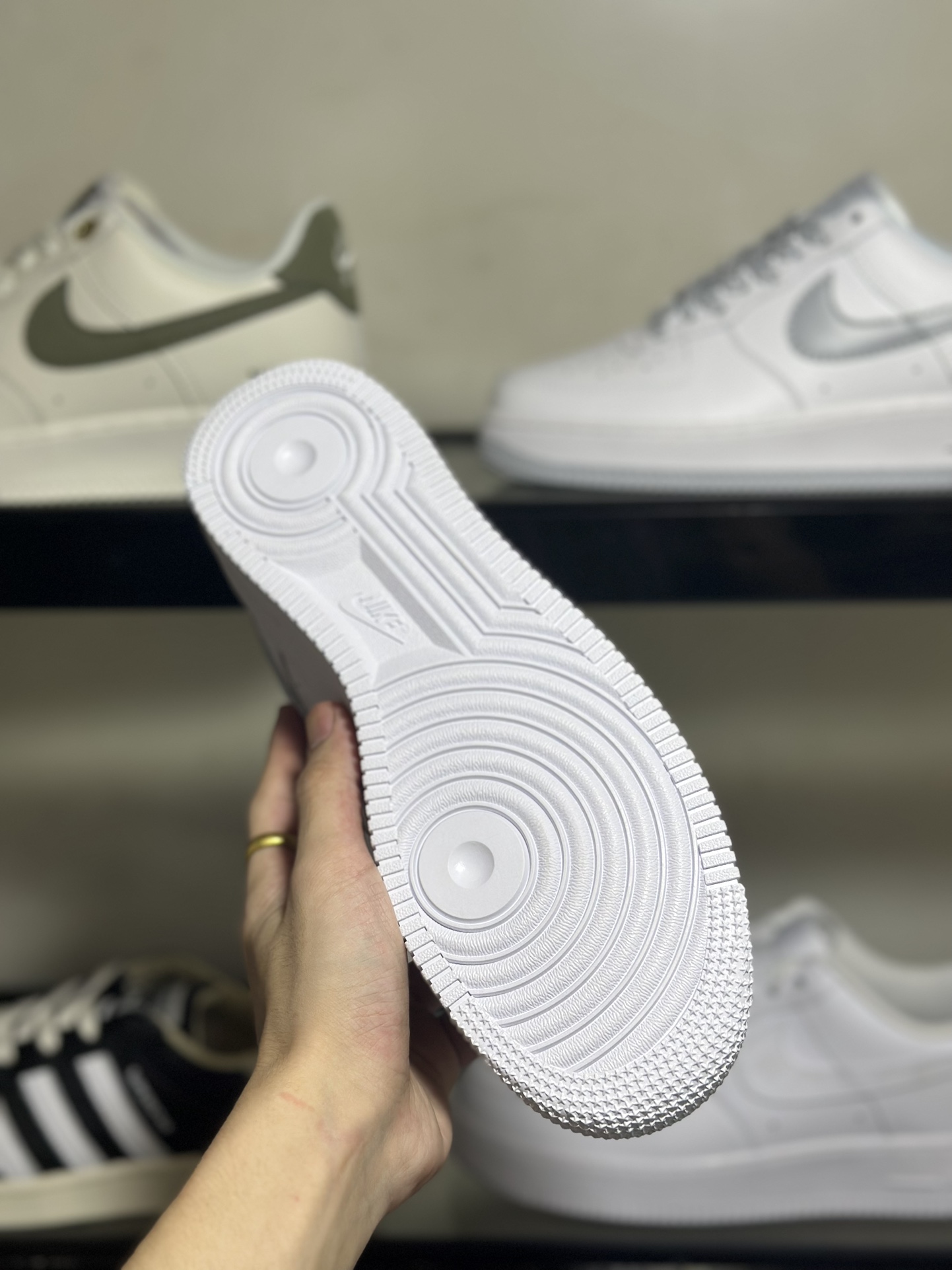 NikeAirForce107Low