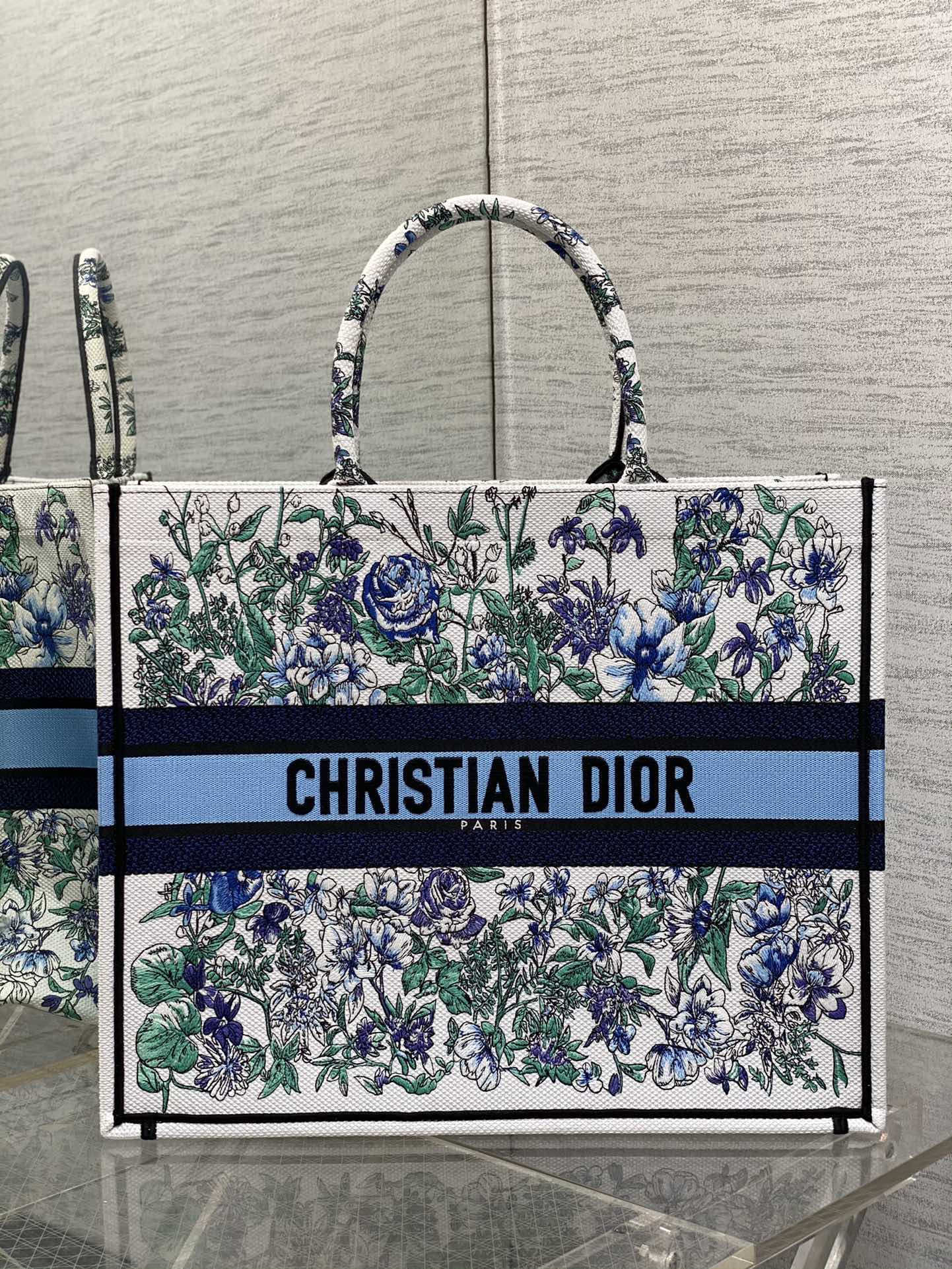 DIOR Large Tote Floral Embroidery Colorblock Letter Handbag