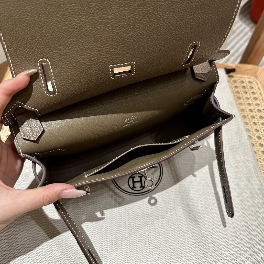 Handmade Mini Jypsiere Bag in Etoupe Evecolor Calfskin with Silver Hardware 6 i1692254390 2047 5