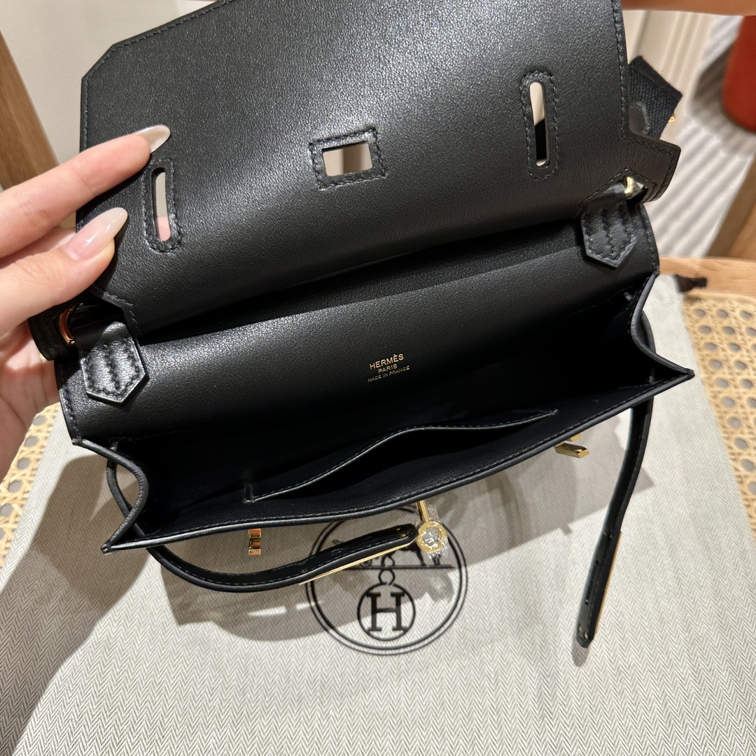 Mini Jypsiere Black Swift Leather Gold Hardware Handmade Designer Bag 6 i1692254728 3070 5