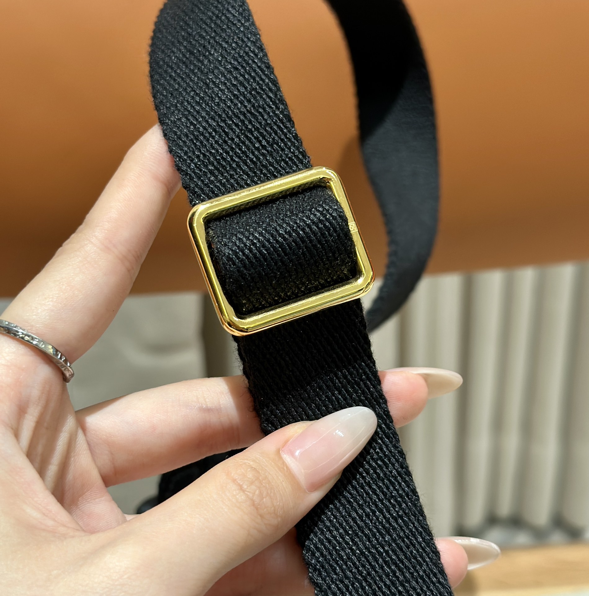 Handmade Mini Jypsiere Black Swift Leather Gold Hardware Shoulder Bag 5 i1692254778 1348 4