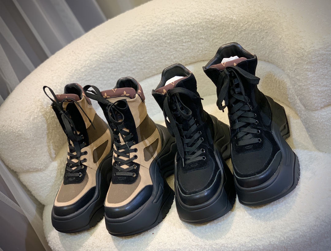 NO:477074,LOUIS VUlTTON Top version Exclusive mold opening Original copy 1/1 Donkey brand French French history one of the most outstanding leather design masters [Strong fabric Top calfskin Inner footbed Sheepskin Size 35 41, boots, louis vuitton, louis vuitton, louis vuitton, louis vuitton, boots, cowhide, sheepskin19860909LOUIS VUlTTON 顶级版本 独家开模  原版复制1/1驴家品牌法法囯历史让最杰出的皮件设计大师之一 [强 面料 顶级小牛皮 内里 垫脚 羊皮 码数35 41,靴子,louis vuitton,louis vuitton,louis vuitton,boots,cowhide,sheepskin,Women's Shoes