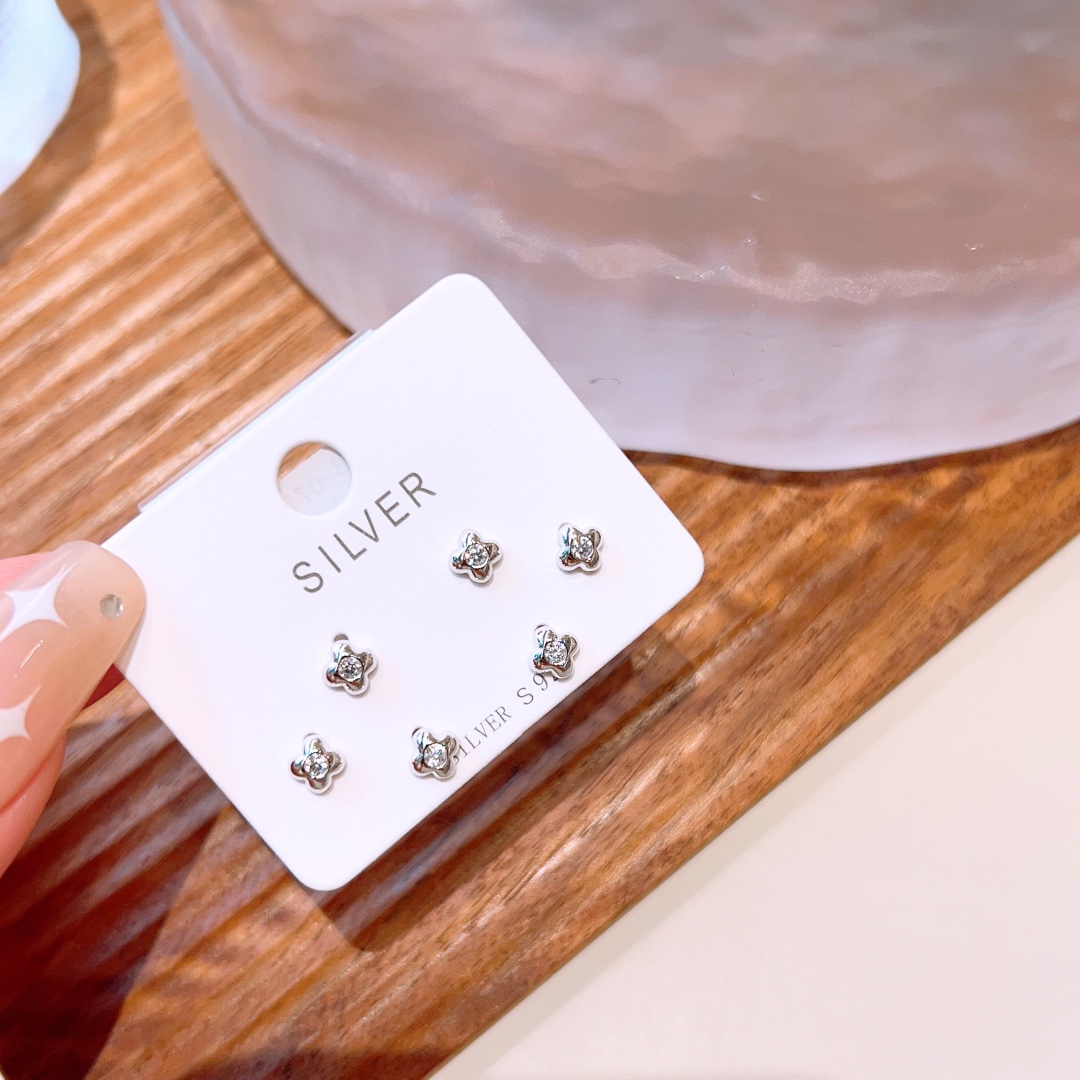 Massivsilber Ohrringe Ultra minimalistisch Verabredung Silber