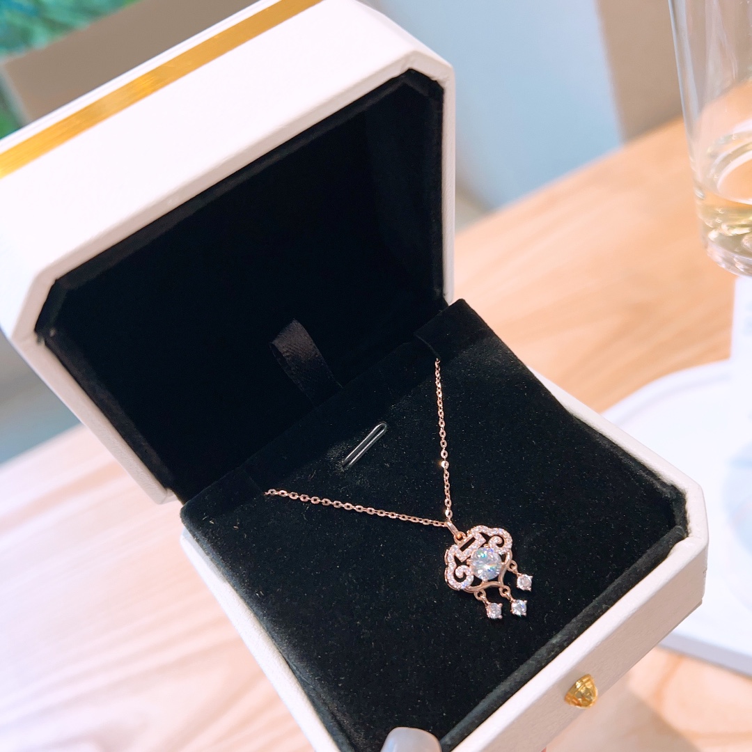 さわやか系ニッケル無添加銀ネックレスゴールド ギフト