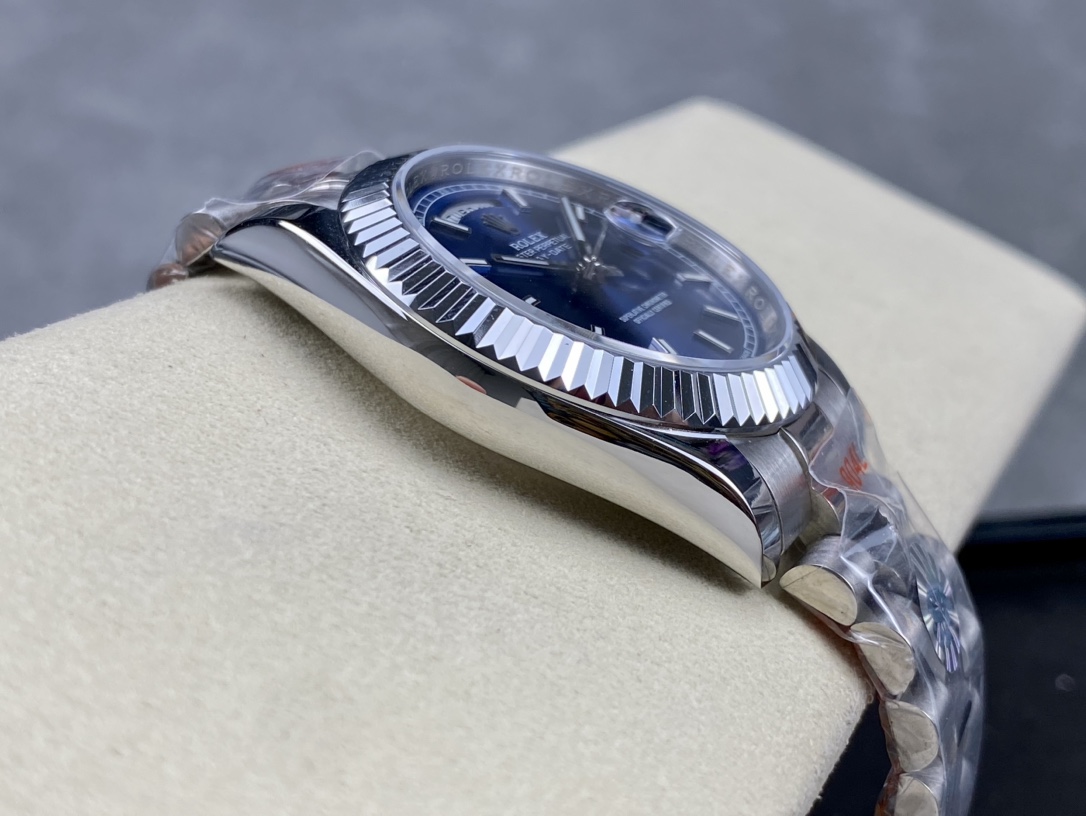 SK厂 劳力士Rolex 双历 星期日志型シリーズ 40mm - 高級男士腕時計