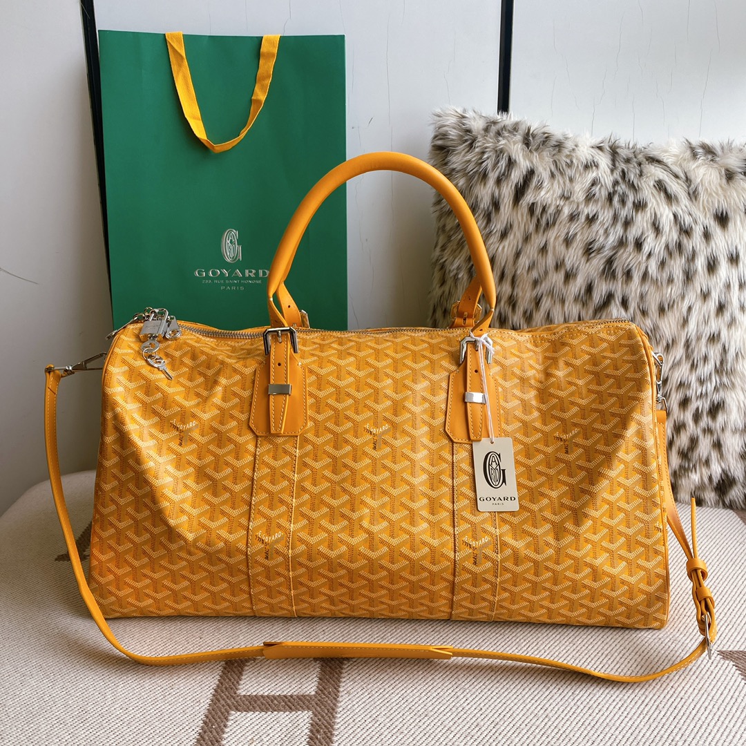 Goy@rd Latest Upgraded Version 🤩 Goy@rd Croisiere 50 Travel Bag CROISIERE exudes a uniquely attractive style. Ideal for short trips and air travel, it can be converted with an additional shoulder strap for alternative carrying options. Size: 26 x 26 x 50 cm. image 1
