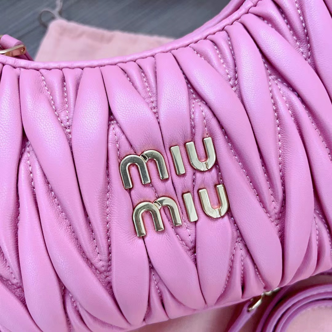 缪缪 Miu Miu 高定经典皮革女包手袋 #FC4B24C3 5