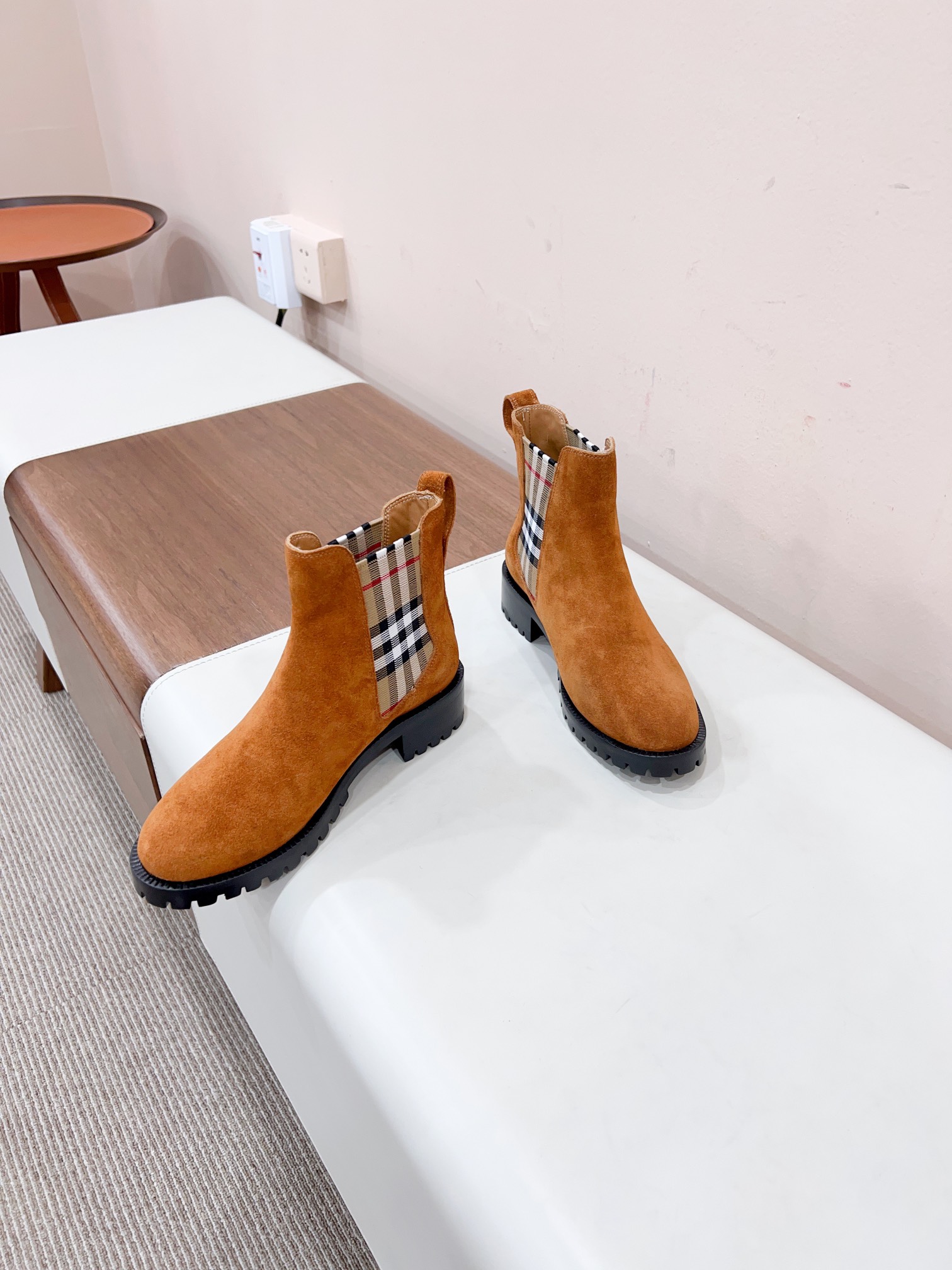 Burberry 2023ss Certified Korean-Style Bike Boots and Italian Chelsea Boots Overview - 图片 4