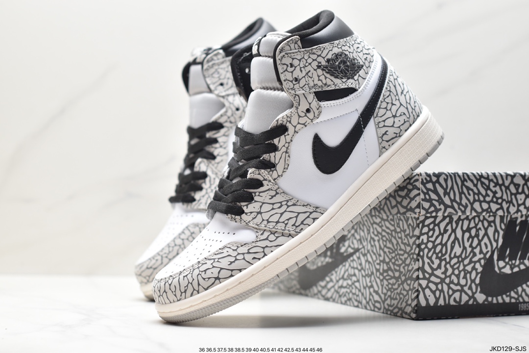 耐克Nike Air Jordan 1 Retro High OG”Black/White“AJ1代迈克尔·乔丹高帮篮球鞋 DZ5485-410