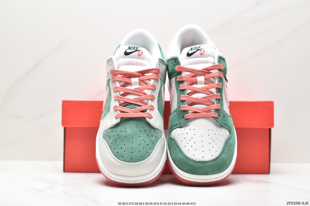 Nike SB Dunk Low FN8923-061