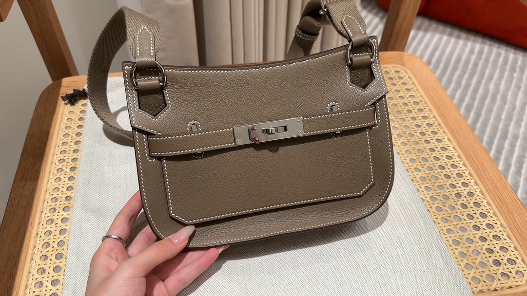 Handmade Mini Jypsiere Bag - Etoupe Evecolor Calfskin with Silver Hardware