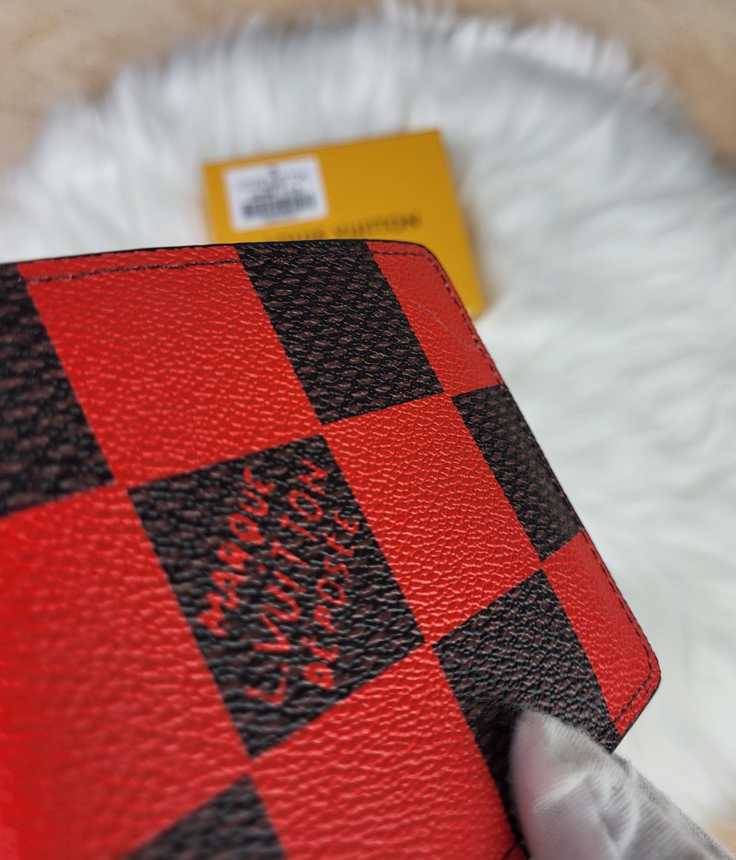 Interior details of the bifold wallet