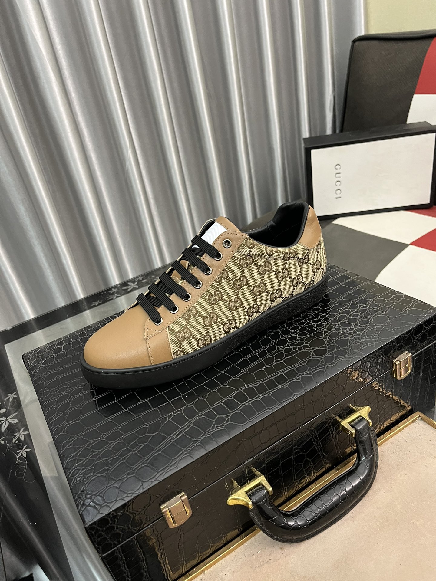 Gucci Casual Shoes Men Cowhide Rubber Casual