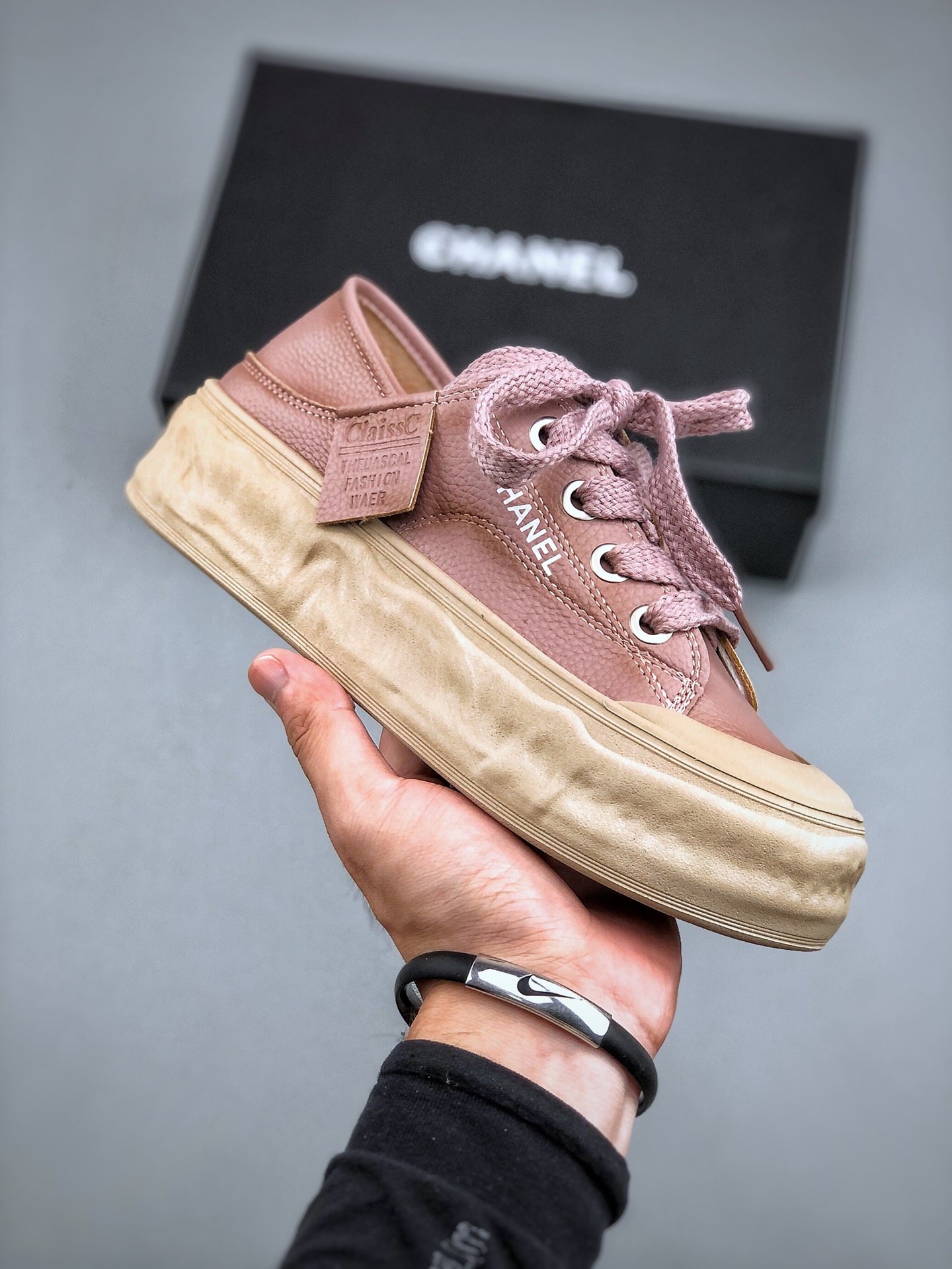 Tienda de soporte 200 L / CHANEL Chanel 2023 mostrador de primavera y verano nuevo estilo zapatos deportivos y casuales…