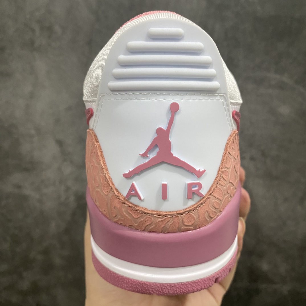 图片[4]-【小绿X版】Air Jordan Legacy AJ312 粉白  FN3407-161n目前市场最好版本 优于之前各代号版本n最新原鞋开发 独家鞋底模具 目前市场最正确版型 后跟处饰有标志性爆裂纹覆盖层 正确官方原盒原配整洁度一流 鞋身采用了头层皮制作 平台电商直供首选 售后超低  尺码：36 36.5 37.5 38 38.39 40-莆田鞋批发中心